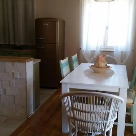 Rustica St - Two-bedroom With Balcony And Shared Pool 1 Kat Lejlighed Zadar